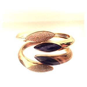 Stuart Weitzman blue stone gold plated bracelet